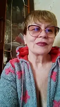 SophieBurns online show from May 8, 2026, 9:46 am