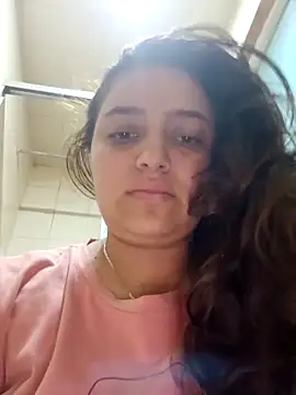 MajoArias online show from March 15, 2026, 5:53 pm