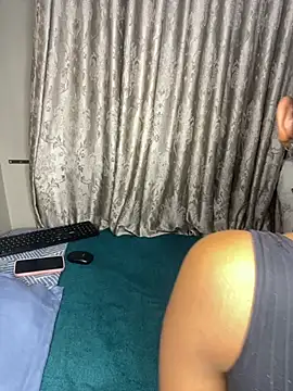 applebae online show from April 13, 2026, 5:33 am