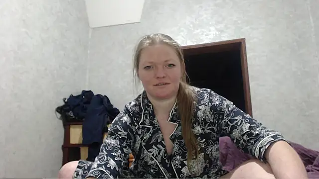 EliciaKush online show from February 20, 2026, 8:44 pm