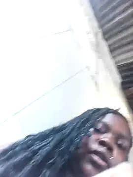 Snapshot of jhessycam5 chatting on February 7, 2026, 2:25 pm jhessycam5 online show from February 7, 2026, 2:25 pm