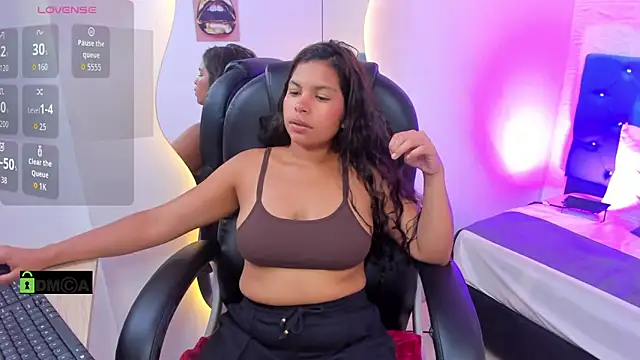 Snapshot of Dulcecooper1 chatting on February 19, 2026, 7:55 pm Dulcecooper1 online show from February 19, 2026, 7:55 pm