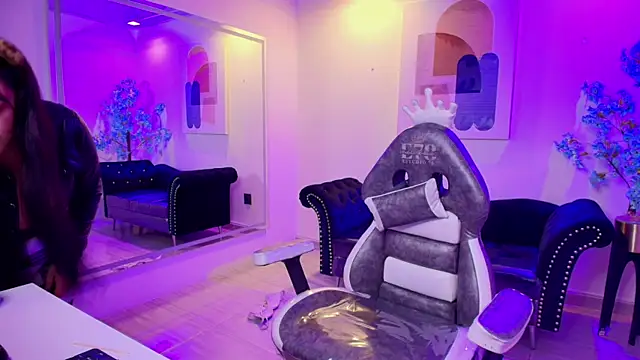 Alanna  scott online show from March 31, 2026, 3:41 am