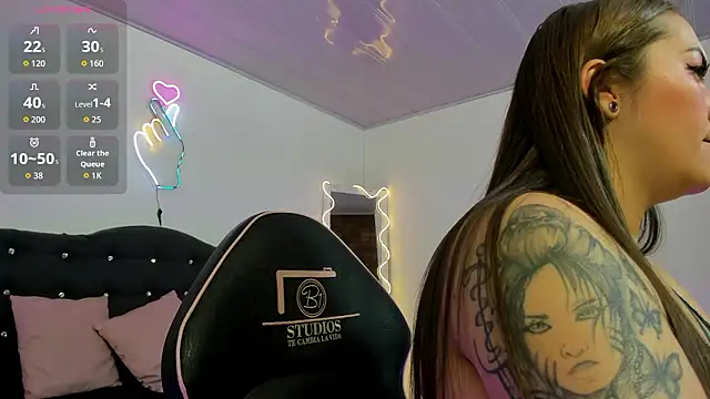 Snapshot of LUNAKITTY_TAY chatting on February 27, 2026, 11:32 am LUNAKITTY TAY online show from February 27, 2026, 11:32 am