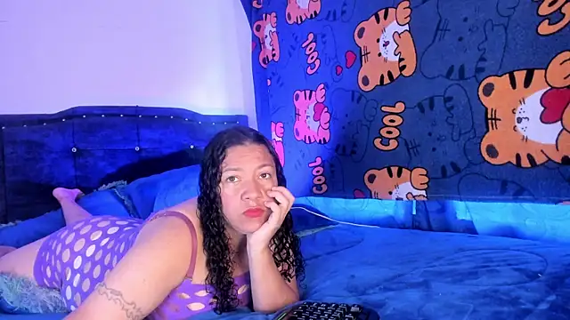 sexy diablaa online show from April 15, 2026, 1:59 pm