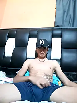 Snapshot of ApoloVnzla chatting on February 6, 2026, 6:20 am ApoloVnzla online show from February 6, 2026, 6:20 am