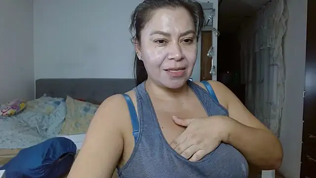 Snapshot of Karo_sexy chatting on February 23, 2025, 5:12 am Karo sexy online show from February 23, 2025, 5:12 am