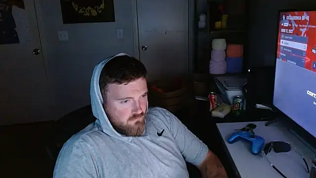 theone07221 online show from July 10, 2026, 8:42 pm