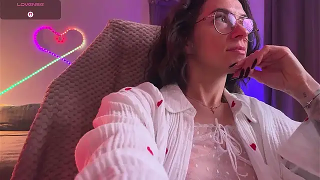 Snapshot of Katy_Kar chatting on March 2, 2026, 8:05 pm Katy Kar online show from March 2, 2026, 8:05 pm