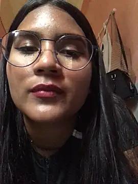 Snapshot of Zoe_Renata chatting on June 14, 2026, 9:05 pm Zoe Renata online show from June 14, 2026, 9:05 pm