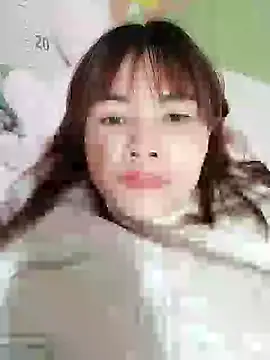 Snapshot of Loyalty-love chatting on February 9, 2026, 2:26 pm Loyalty-love online show from February 9, 2026, 2:26 pm