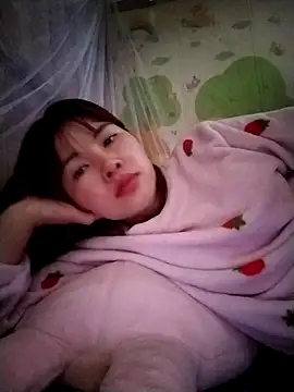 Snapshot of Loyalty-love chatting on February 11, 2026, 7:41 am Loyalty-love online show from February 11, 2026, 7:41 am