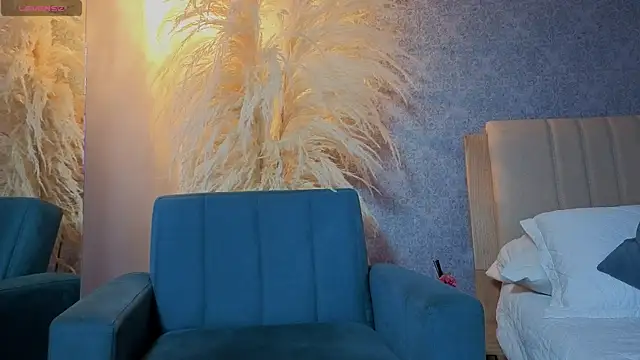 katt souza1 online show from May 7, 2026, 3:11 am