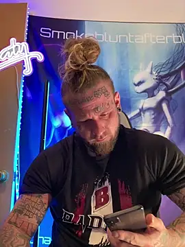 Smokebluntafterblunt online show from March 6, 2026, 1:06 pm