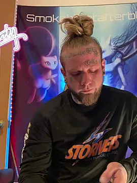 Smokebluntafterblunt online show from March 19, 2026, 1:44 pm