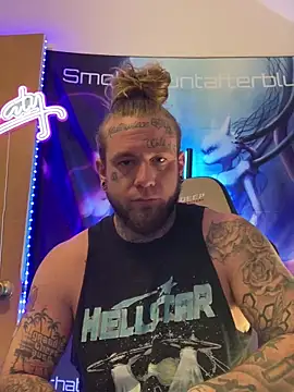 Smokebluntafterblunt online show from March 22, 2026, 2:07 pm