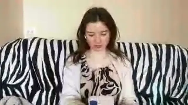 LanitaHemple online show from April 9, 2026, 1:39 pm