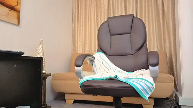 Tommas Jhonson online show from March 8, 2026, 2:26 am