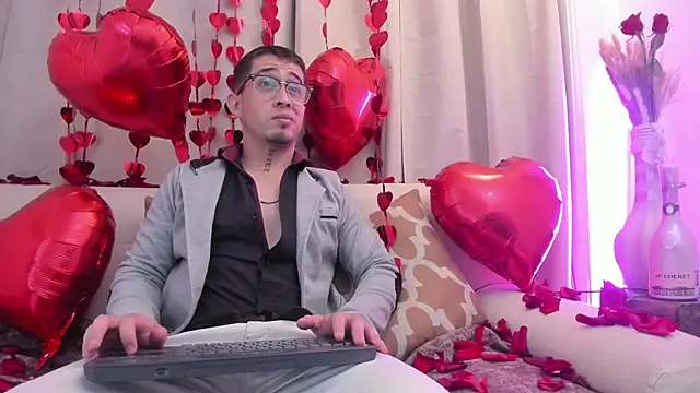 Tommas Jhonson online show from February 14, 2026, 3:51 am