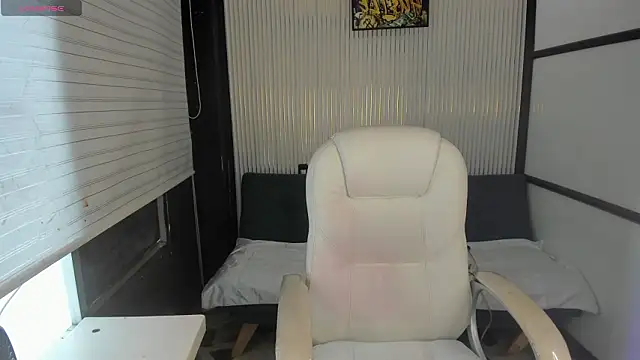 lorraineHunter online show from March 25, 2026, 1:32 pm