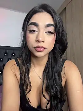 Snapshot of Katie_boss2 chatting on February 13, 2026, 12:43 am Katie boss2 online show from February 13, 2026, 12:43 am