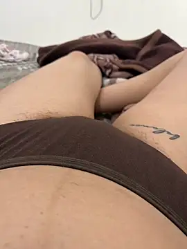 unicornbabe23 online show from June 3, 2026, 2:29 pm