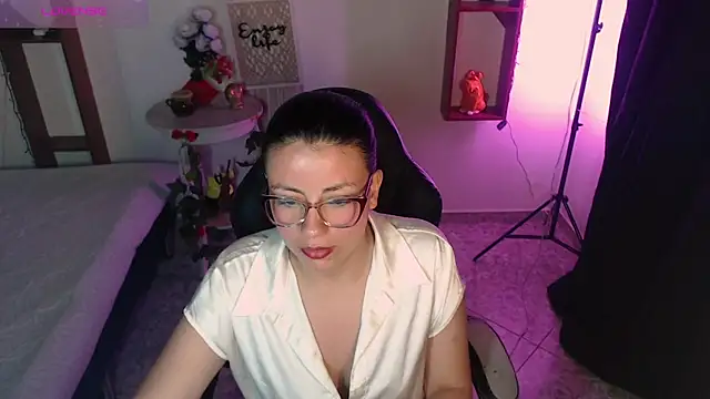 QueenRose94 online show from March 30, 2026, 12:39 pm