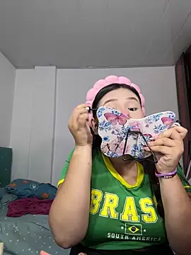 Wild lilhyy online show from May 28, 2026, 9:54 pm