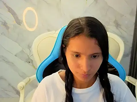 Cataleya23 a online show from March 19, 2026, 3:23 pm