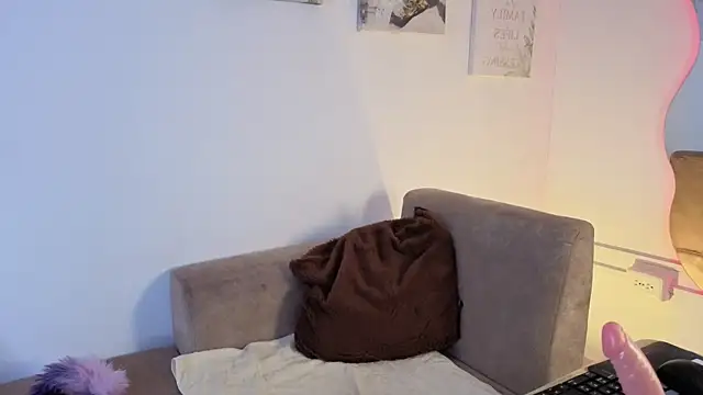 Scarlett Walker05 online show from April 9, 2026, 1:17 pm