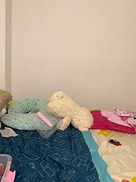 Mia  Starxxx online show from April 22, 2026, 10:38 pm