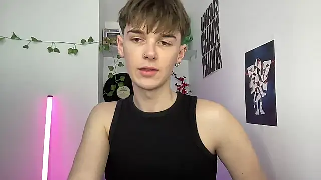 YourMilkyGuy online show from March 30, 2026, 3:24 pm