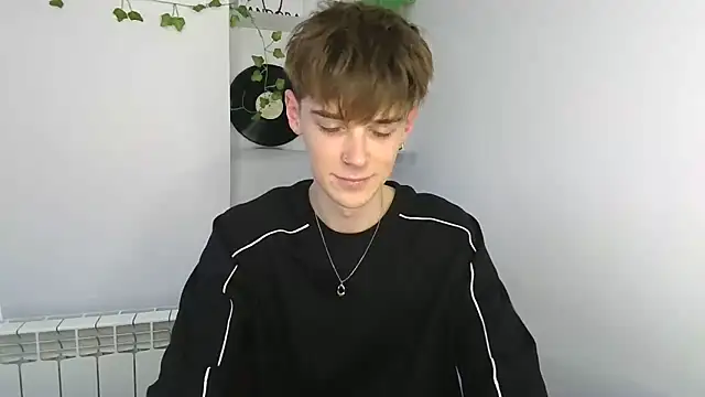 YourMilkyGuy online show from March 17, 2026, 3:15 pm