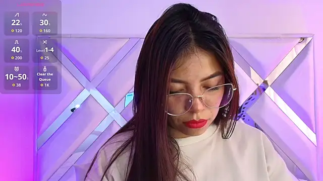 Ariana Castillo   online show from February 23, 2026, 12:50 pm