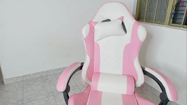 Fit valkiria online show from April 23, 2026, 6:09 pm