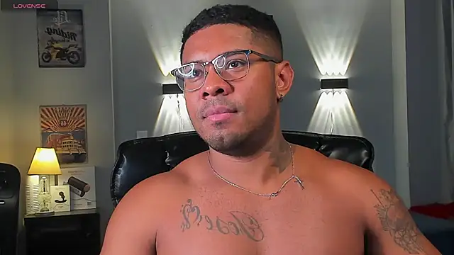 LEOHRDZ online show from March 1, 2026, 9:42 am