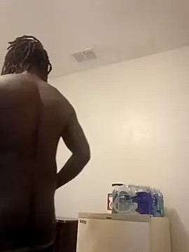 Snapshot of Aliesesay1 chatting on February 21, 2026, 3:47 pm Aliesesay1 online show from February 21, 2026, 3:47 pm