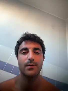 elia2711 online show from May 20, 2026, 5:21 pm