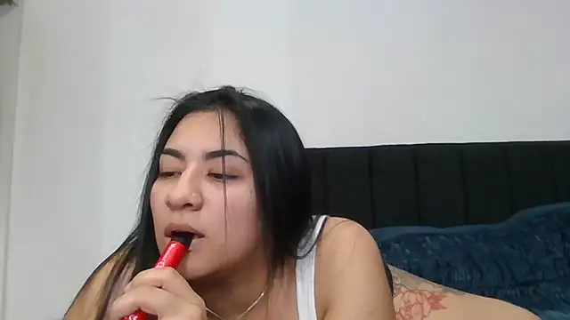 Agusgold22 online show from May 15, 2026, 1:53 pm
