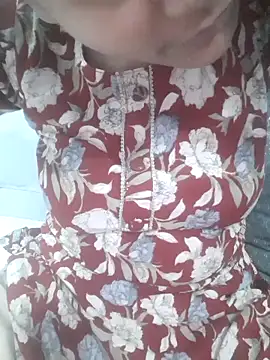 Snapshot of Uma_rani chatting on February 22, 2026, 4:41 pm Uma rani online show from February 22, 2026, 4:41 pm