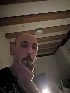 Ninfo920817 online show from April 26, 2026, 4:43 am