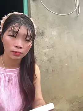 Snapshot of cuty_lusy chatting on July 6, 2026, 12:39 am cuty lusy online show from July 6, 2026, 12:39 am