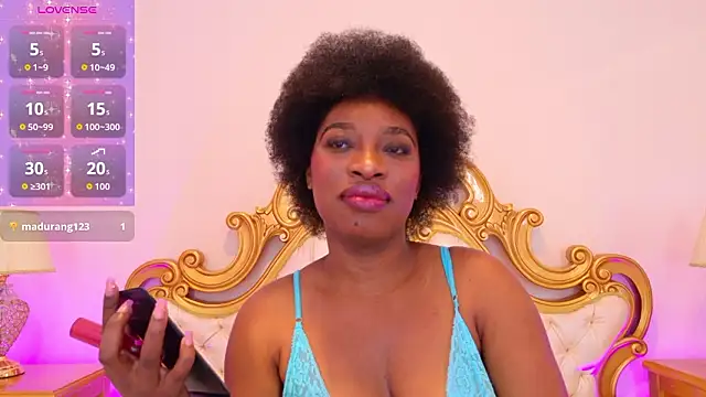 Snapshot of NatashaSilvers chatting on February 20, 2026, 11:45 am NatashaSilvers online show from February 20, 2026, 11:45 am