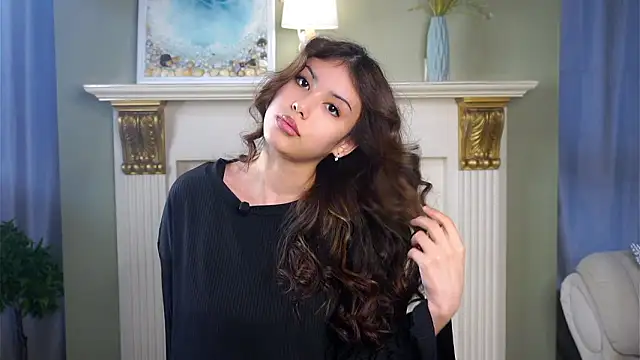 SulemaNeugin online show from February 18, 2026, 2:42 am