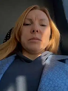 JenyJanys online show from February 25, 2026, 2:17 pm