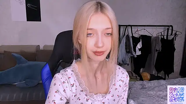 TaliCaan online show from April 6, 2026, 11:11 am