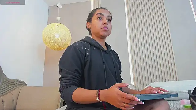 Snapshot of eva_lain chatting on February 26, 2026, 11:54 am eva lain online show from February 26, 2026, 11:54 am