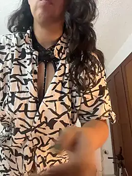 Snapshot of Victoria_Lusty chatting on March 1, 2026, 1:05 am Victoria Lusty online show from March 1, 2026, 1:05 am