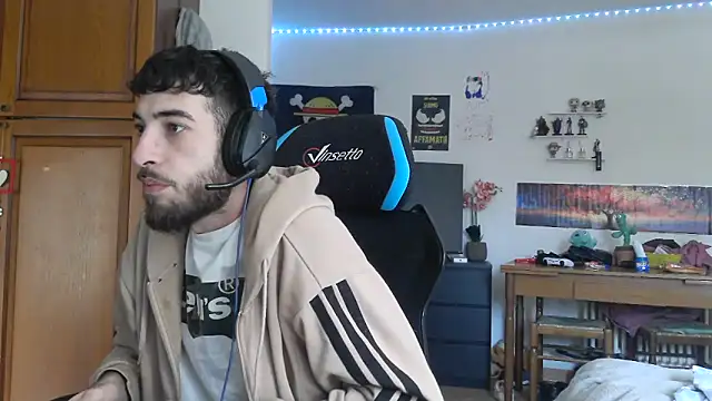 Snapshot of maestroboris95 chatting on February 27, 2026, 1:11 pm maestroboris95 online show from February 27, 2026, 1:11 pm