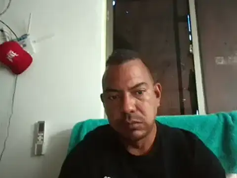 Quillero18 online show from February 24, 2026, 2:51 pm